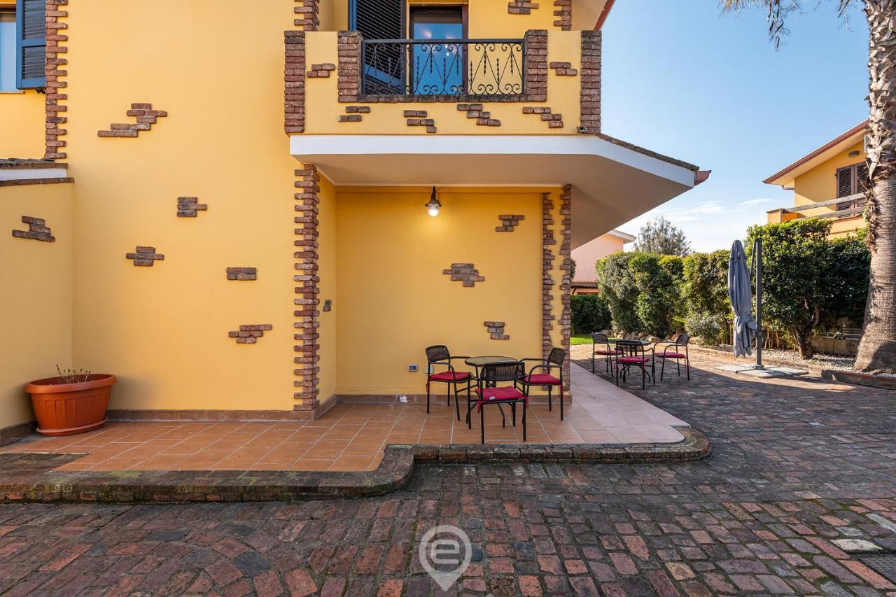 Villa Monica - Suites Iglesias Ngoại thất bức ảnh