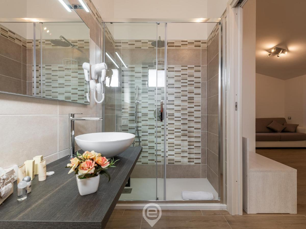 Villa Monica - Suites Iglesias Ngoại thất bức ảnh