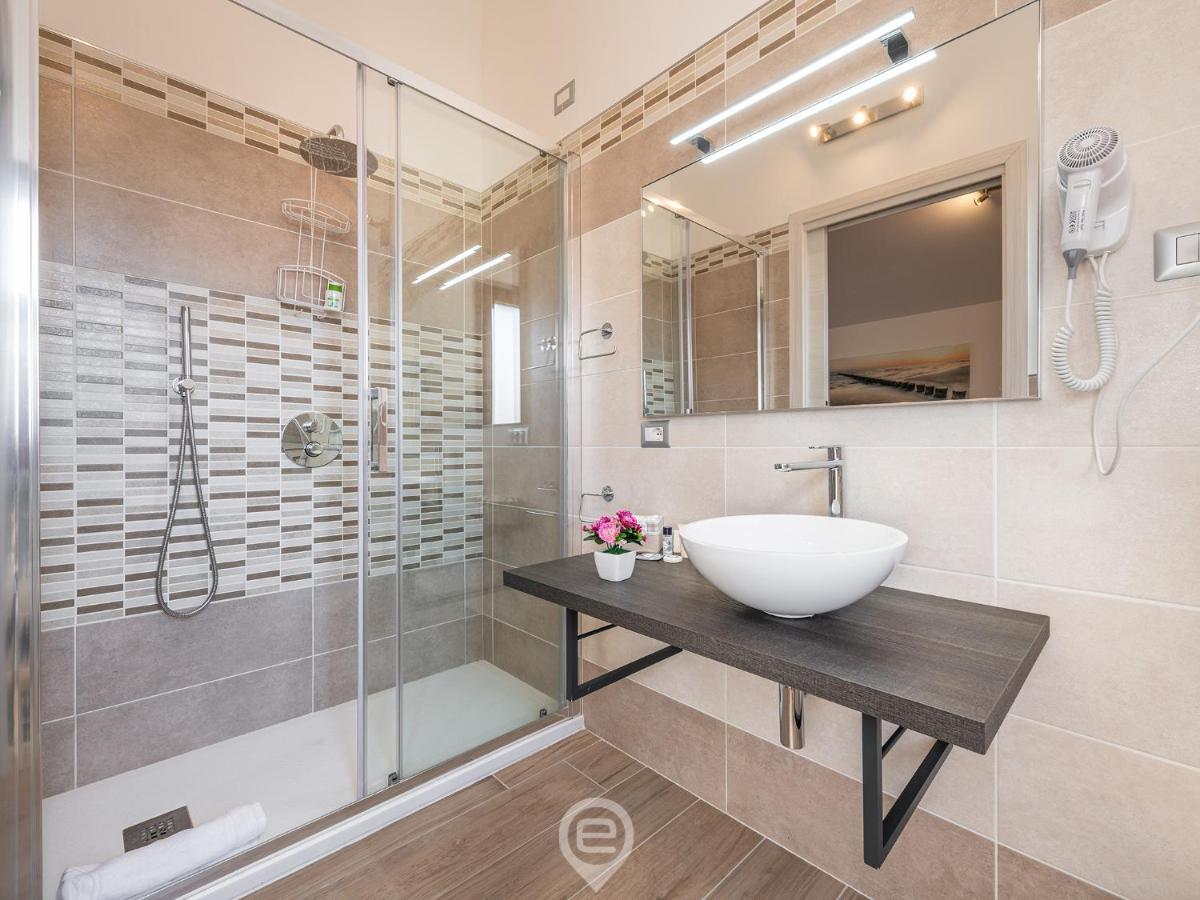Villa Monica - Suites Iglesias Ngoại thất bức ảnh