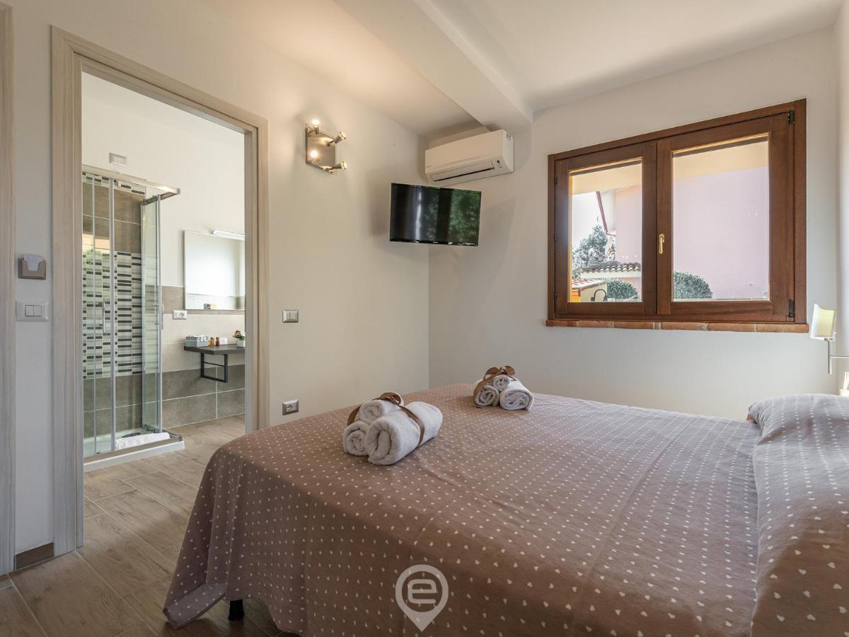 Villa Monica - Suites Iglesias Ngoại thất bức ảnh