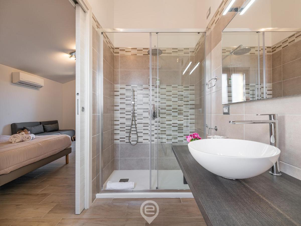 Villa Monica - Suites Iglesias Ngoại thất bức ảnh